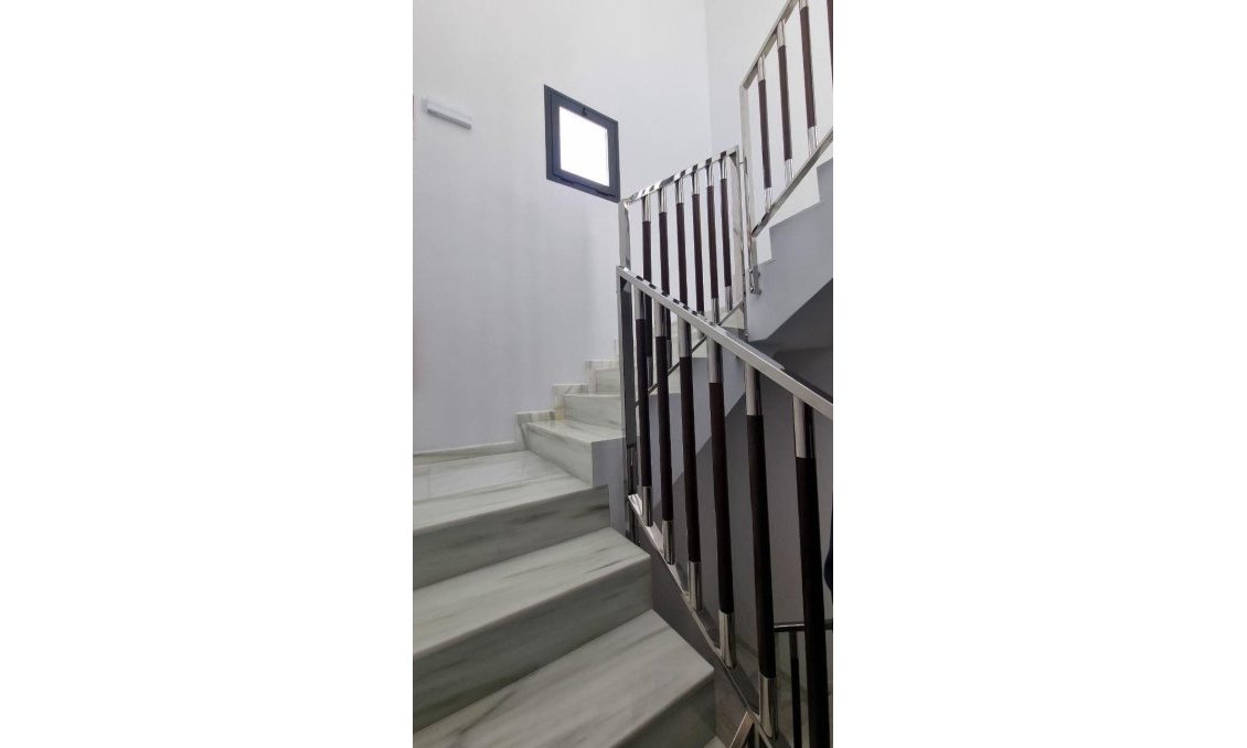 Wiederverkauf - Penthouse -
Torrevieja - Playa del Cura