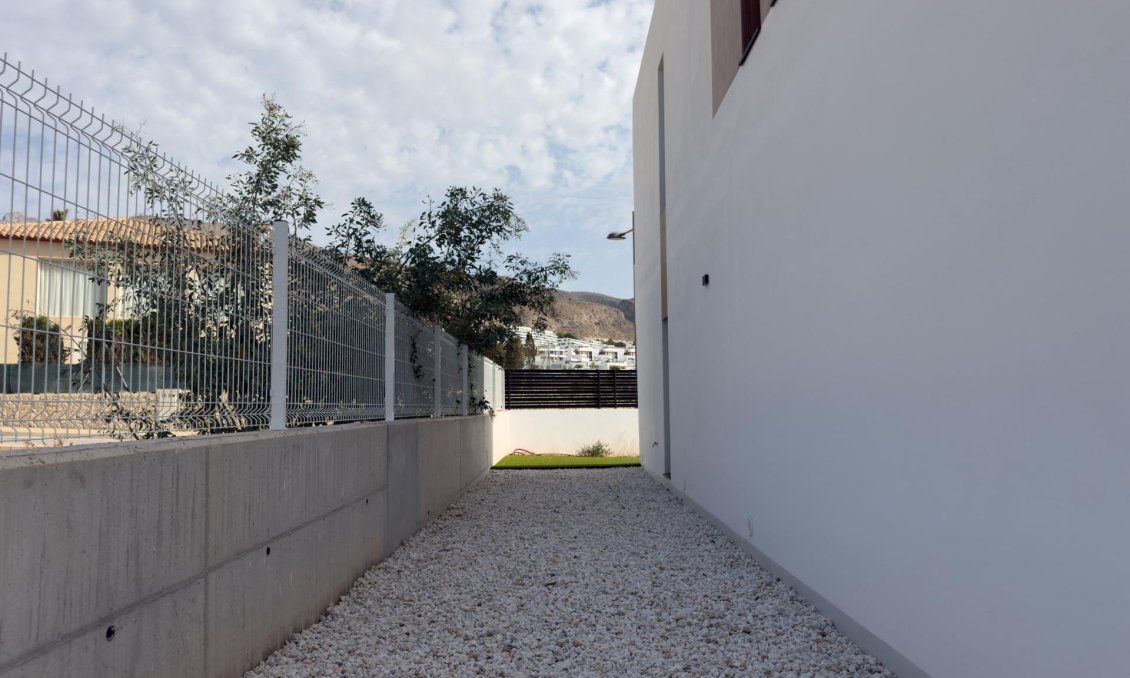 Neue Gebäude - Villa -
Finestrat - Campana Garden