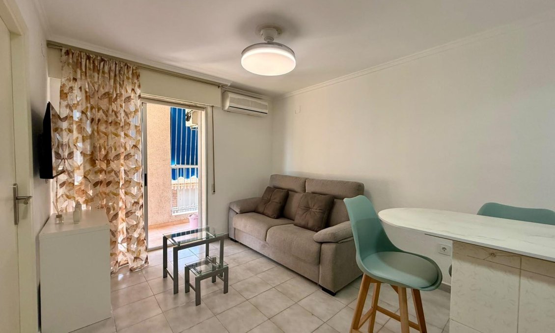 Wiederverkauf - Wohnung -
Torrevieja - Playa del Cura