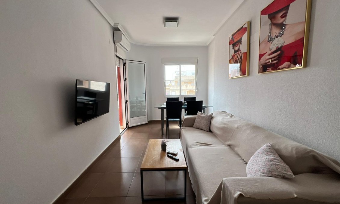 Wiederverkauf - Wohnung -
Torrevieja - Centro
