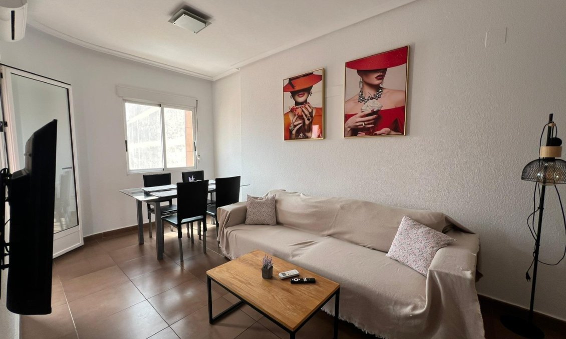 Wiederverkauf - Wohnung -
Torrevieja - Centro