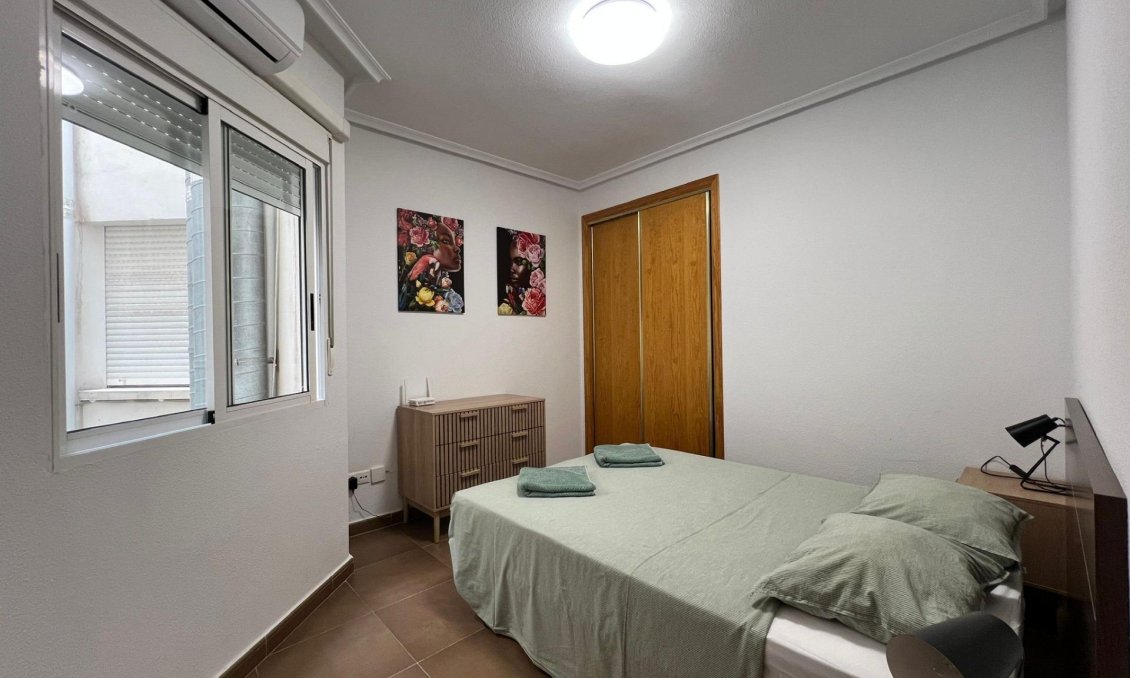 Wiederverkauf - Wohnung -
Torrevieja - Centro