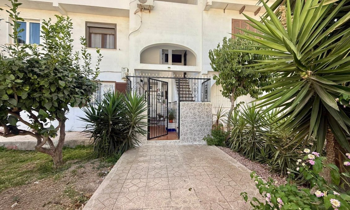 Wiederverkauf - Penthouse -
Torrevieja - Calas Blanca