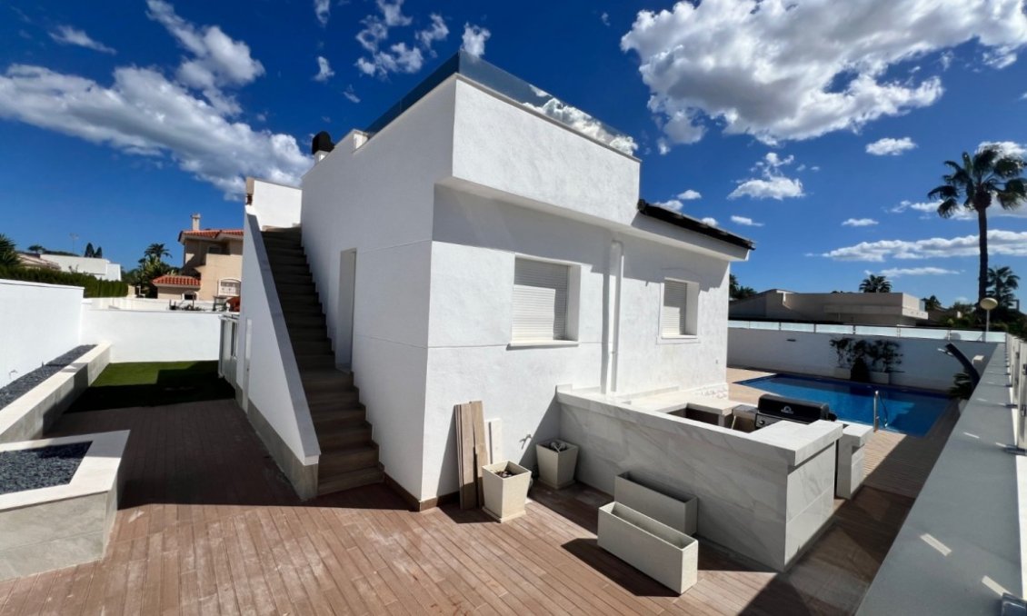 Wiederverkauf - Villa -
Ciudad Quesada - Costa Blanca