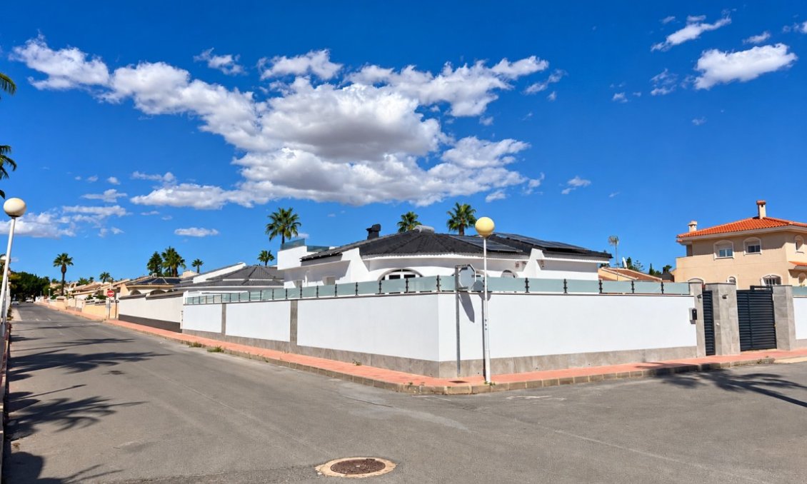 Wiederverkauf - Villa -
Ciudad Quesada - Costa Blanca