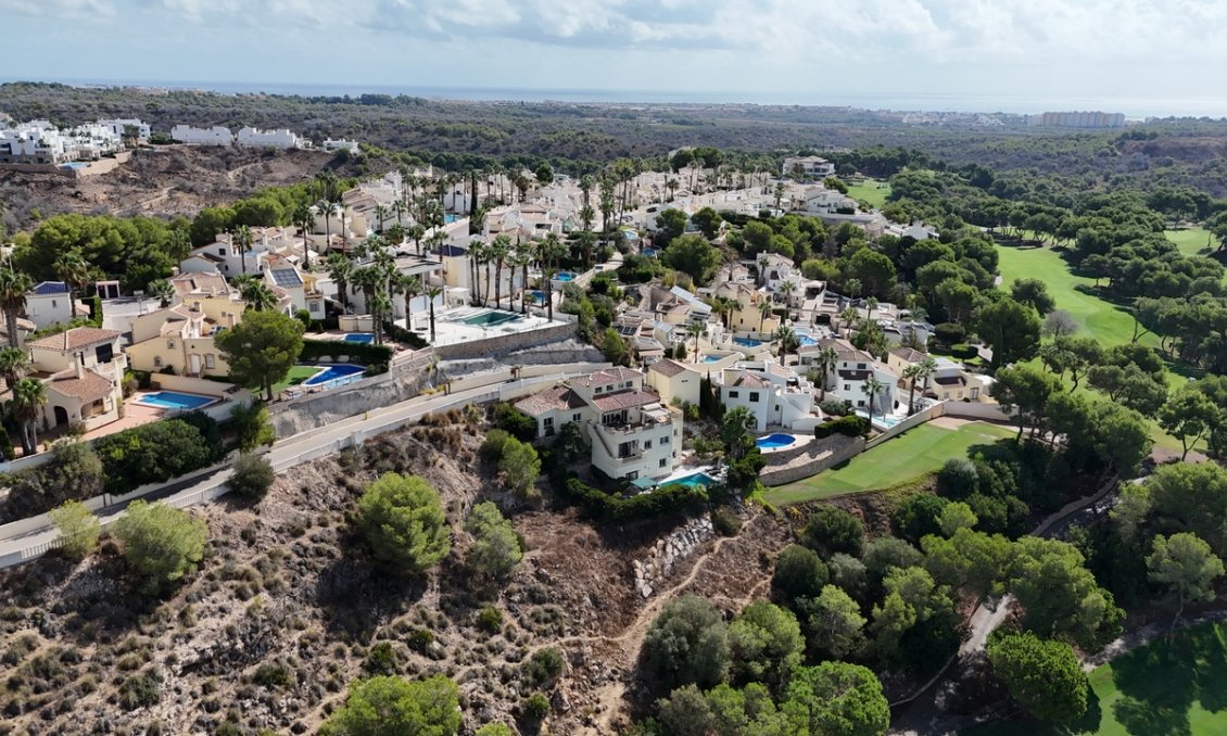 Wiederverkauf - Villa -
Villamartin - Costa Blanca