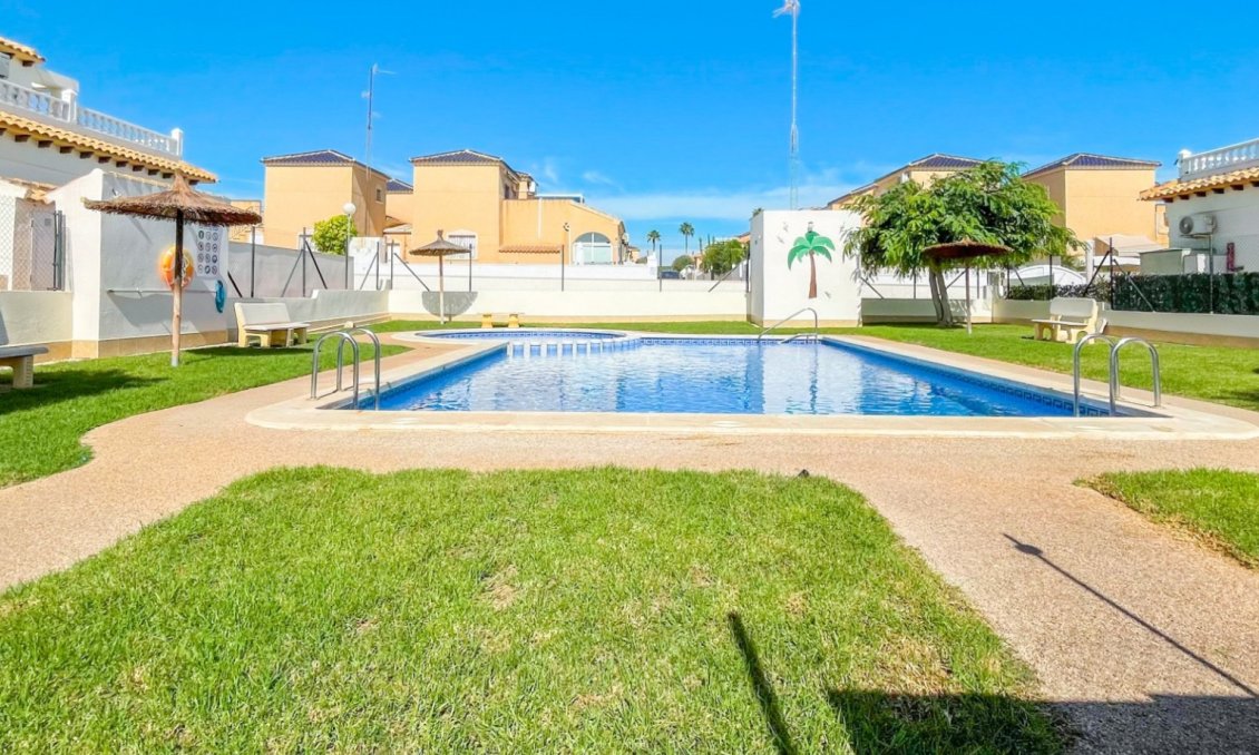 Wiederverkauf - Stadthaus -
Orihuela Costa - Costa Blanca