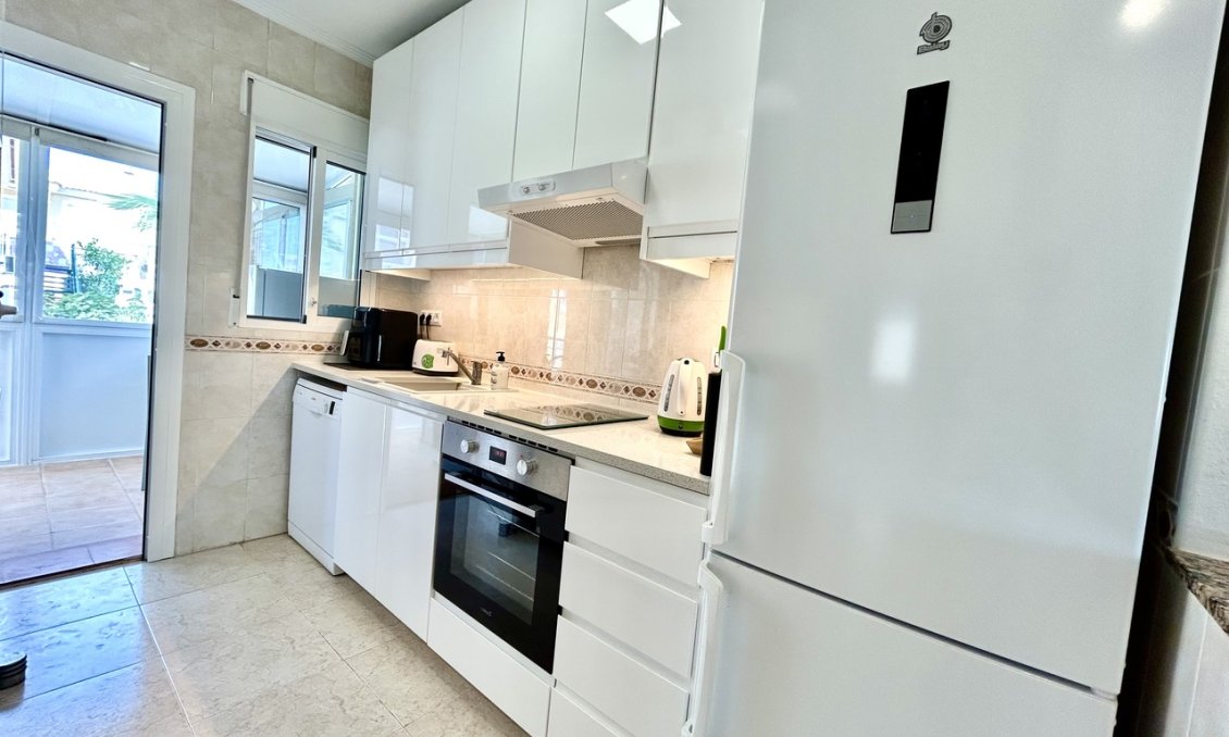 Wiederverkauf - Villa -
Villamartin - Costa Blanca