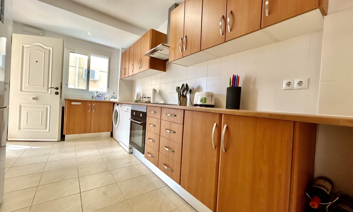 Wiederverkauf - Villa -
Villamartin - Costa Blanca