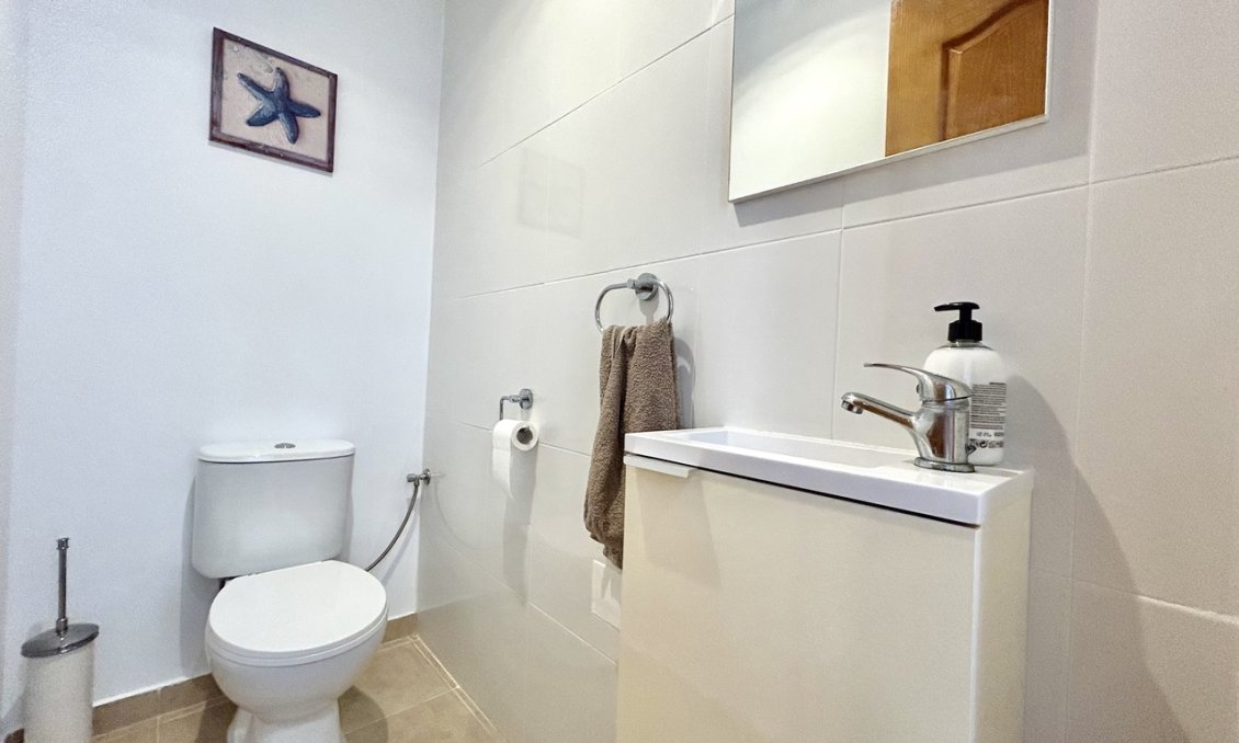 Wiederverkauf - Villa -
Villamartin - Costa Blanca