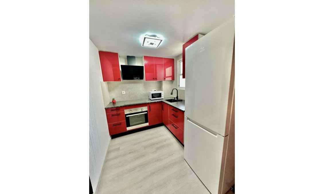 Wiederverkauf - Wohnung -
Torrevieja - Centro