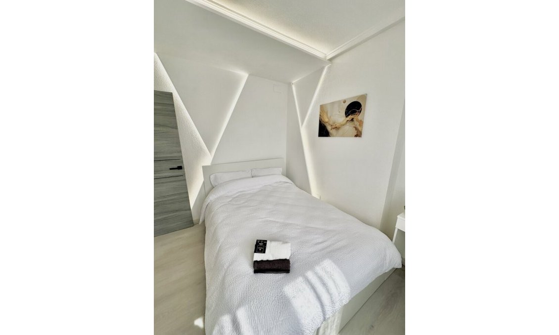 Wiederverkauf - Wohnung -
Torrevieja - Centro