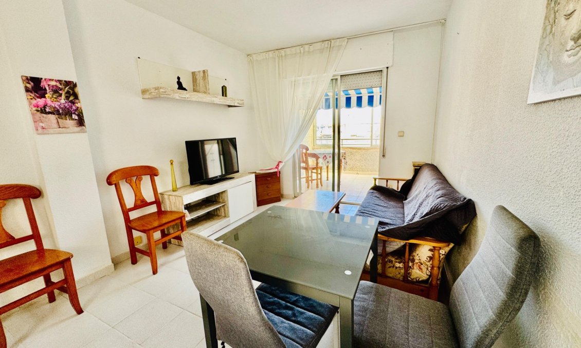 Wiederverkauf - Penthouse -
Torrevieja - Estacion De Autobuses