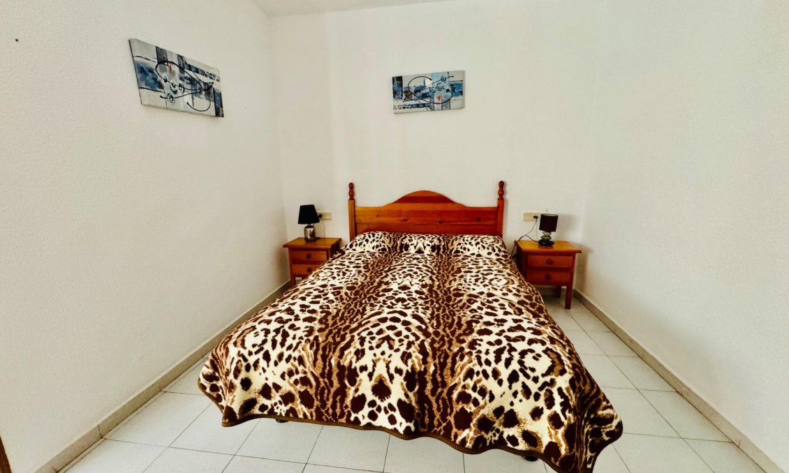 Wiederverkauf - Penthouse -
Torrevieja - Estacion De Autobuses