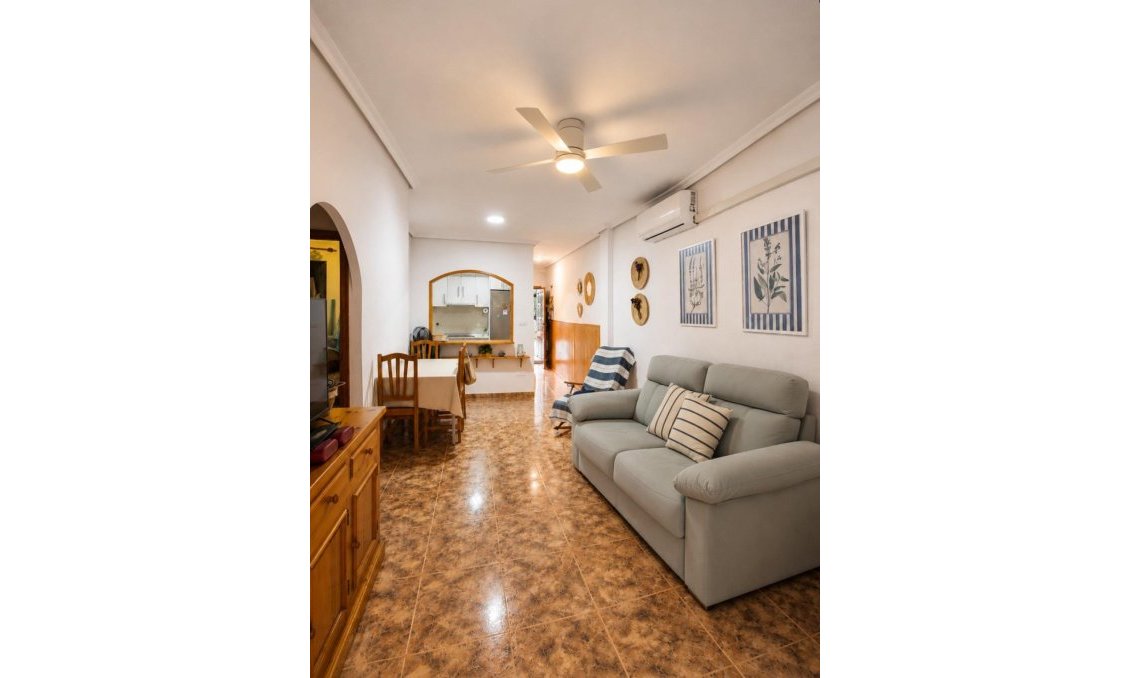 Wiederverkauf - Wohnung -
Los Alcazares - Los Narejos-punta Calera