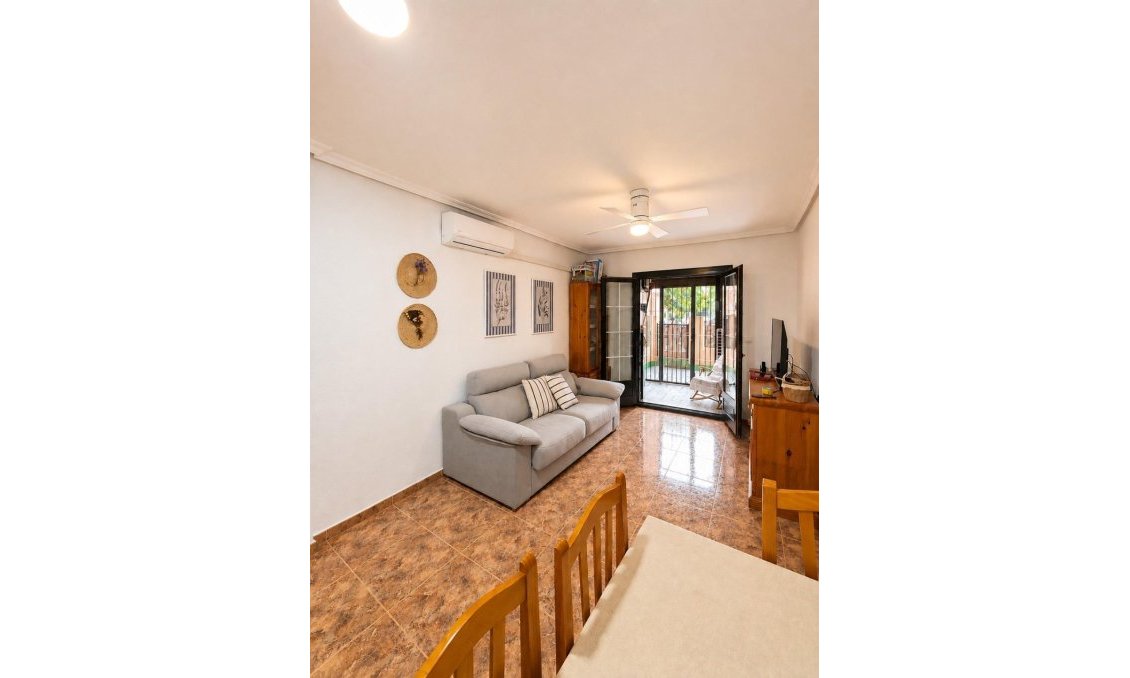 Wiederverkauf - Wohnung -
Los Alcazares - Los Narejos-punta Calera