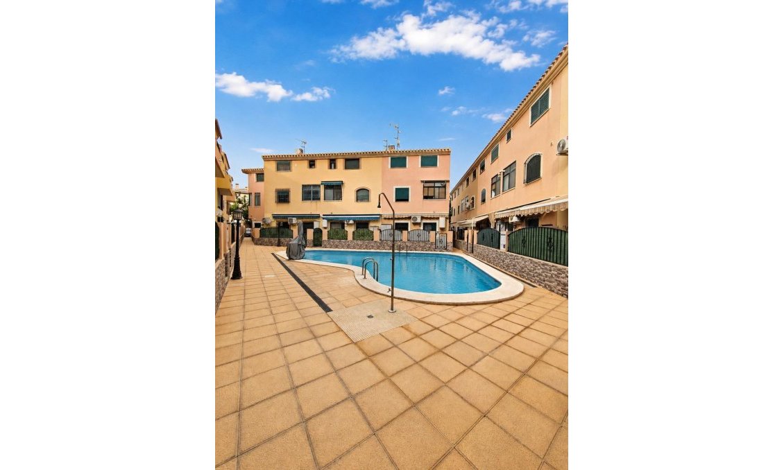 Wiederverkauf - Wohnung -
Los Alcazares - Los Narejos-punta Calera