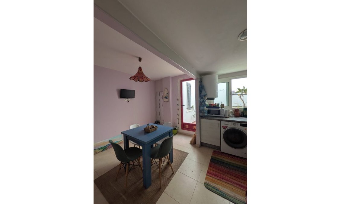 Wiederverkauf - Wohnung -
Jesus Pobre - Inland