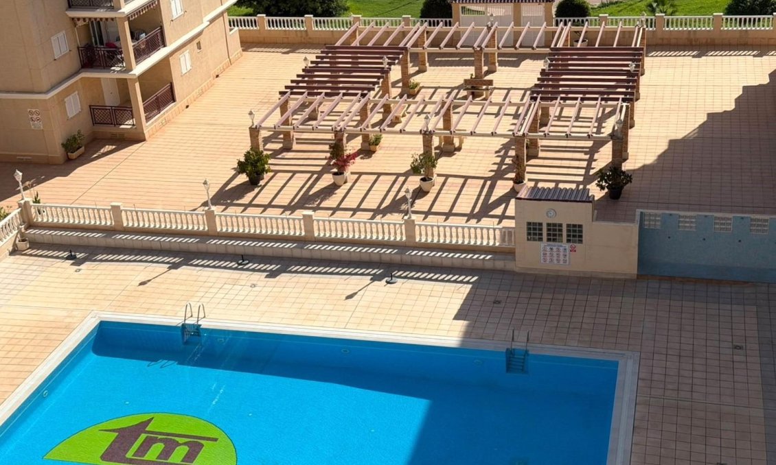 Wiederverkauf - Wohnung -
Torrevieja - Los Europeos