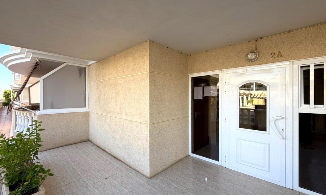 Wiederverkauf - Wohnung -
Torrevieja - Los Europeos