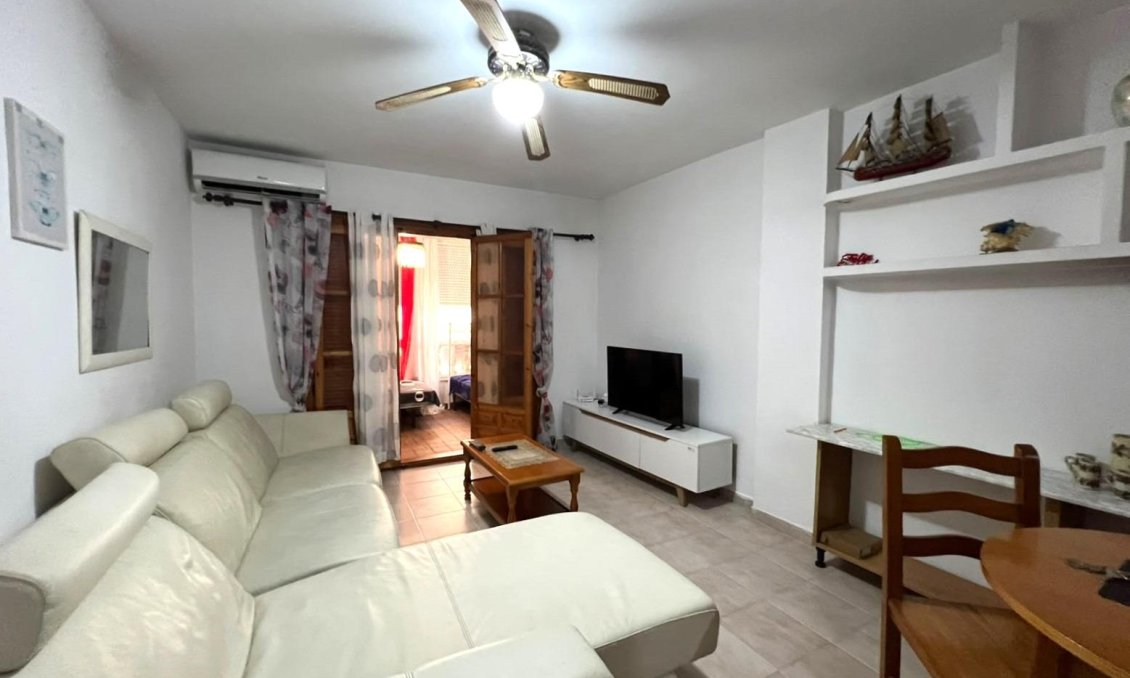 Wiederverkauf - Wohnung -
Torrevieja - Playa de los Locos