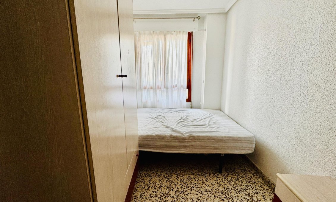 Wiederverkauf - Wohnung -
Torrevieja - Acequion