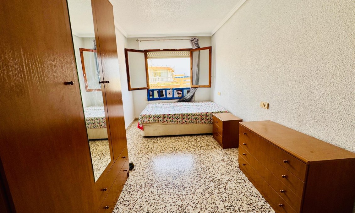 Wiederverkauf - Wohnung -
Torrevieja - Acequion