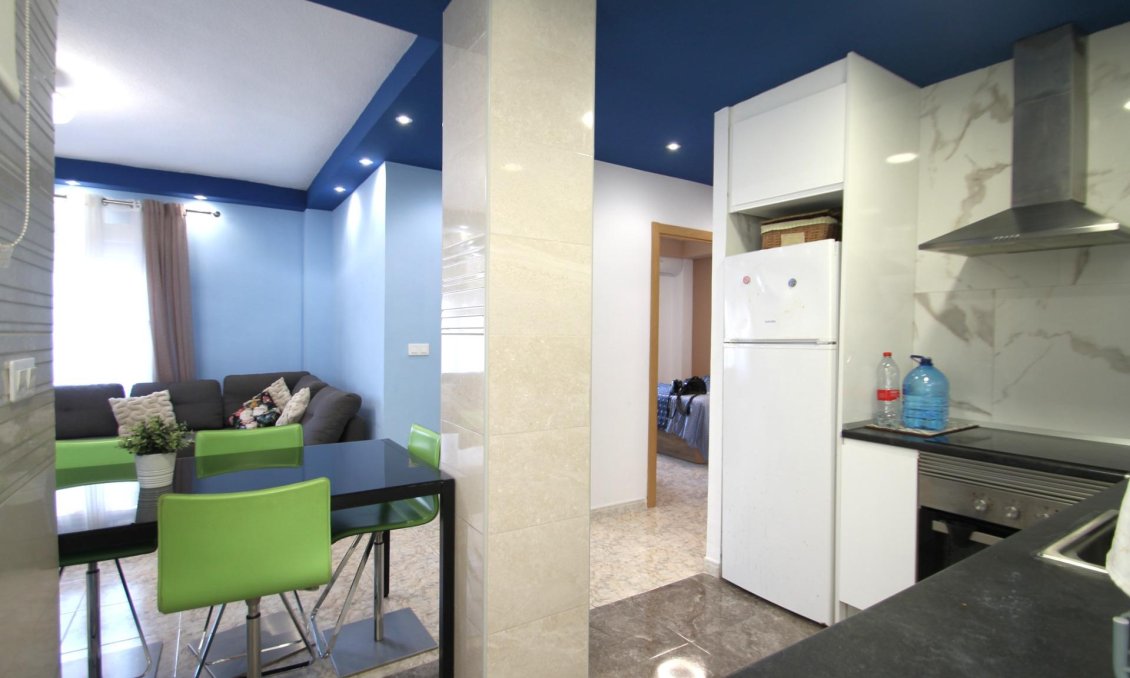 Wiederverkauf - Wohnung -
Torrevieja - Playa De Los Naufragos