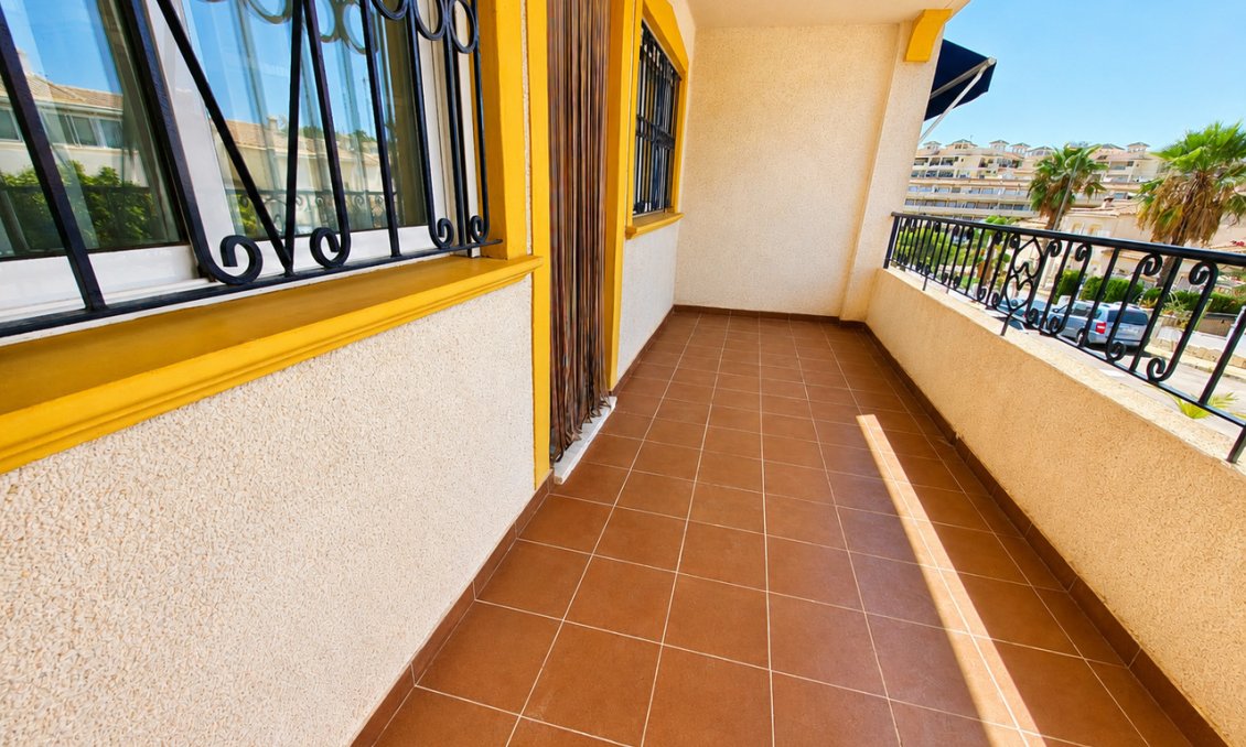 Wiederverkauf - Wohnung -
Villamartin - Costa Blanca