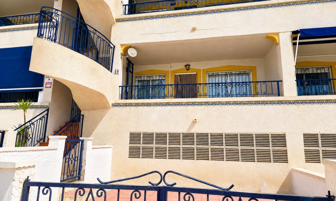 Wiederverkauf - Wohnung -
Villamartin - Costa Blanca