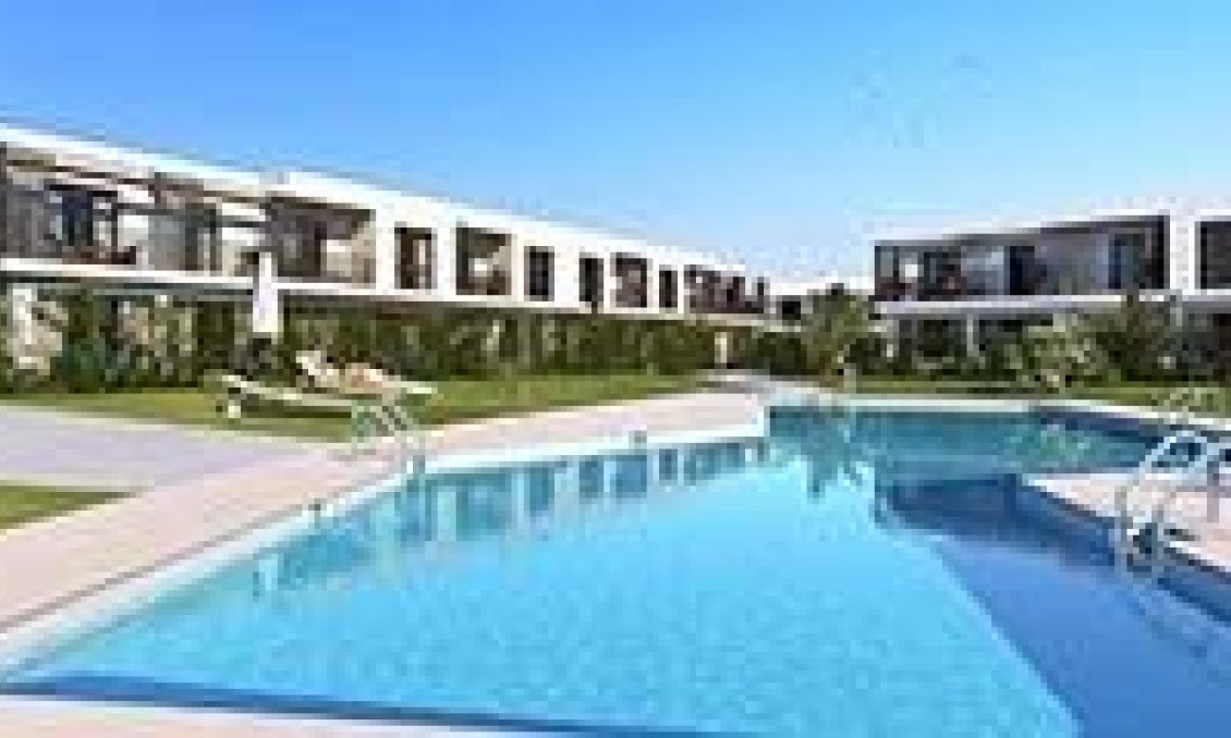 Neue Gebäude - Stadthaus -
Sotogrande - San Roque Club
