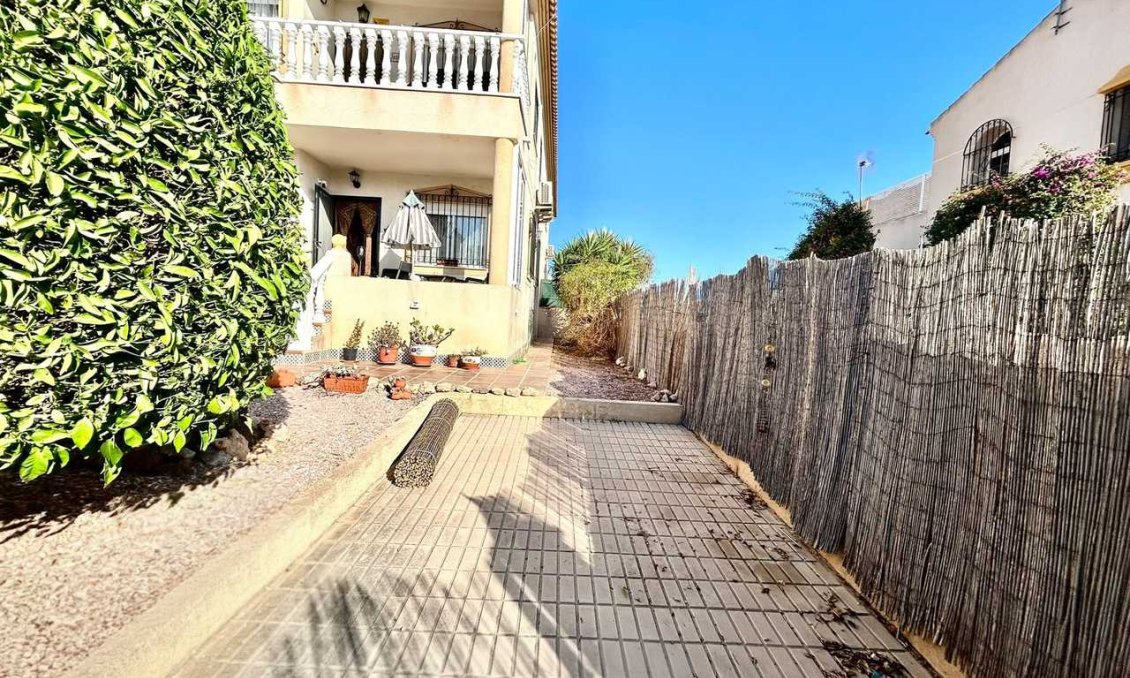 Wiederverkauf - Wohnung -
Cabo Roig - Costa Blanca
