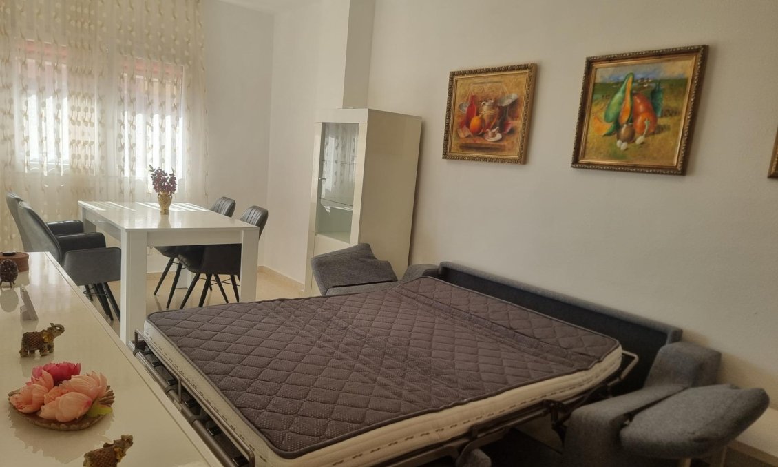 Wiederverkauf - Wohnung -
Torrevieja - Playa de los Locos