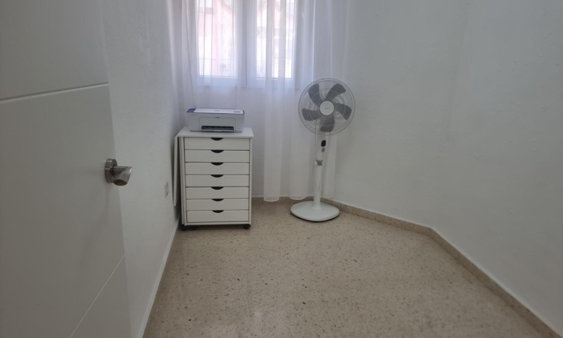 Wiederverkauf - Wohnung -
Torrevieja - Playa de los Locos