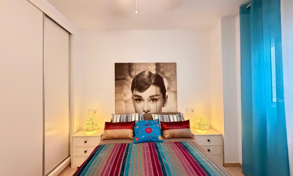 Wiederverkauf - Wohnung -
Torrevieja - Paseo Maritimo