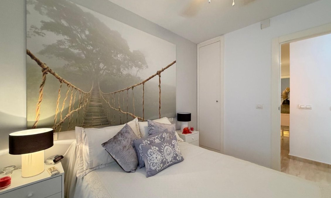 Wiederverkauf - Wohnung -
Torrevieja - Paseo Maritimo