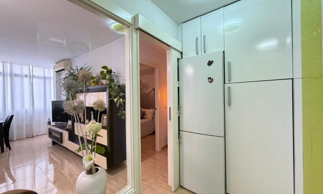 Wiederverkauf - Wohnung -
Torrevieja - Paseo Maritimo