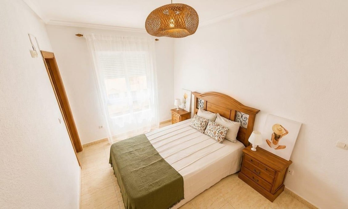 Wiederverkauf - Wohnung -
Torrevieja - PARQUE DE LAS NACIONES