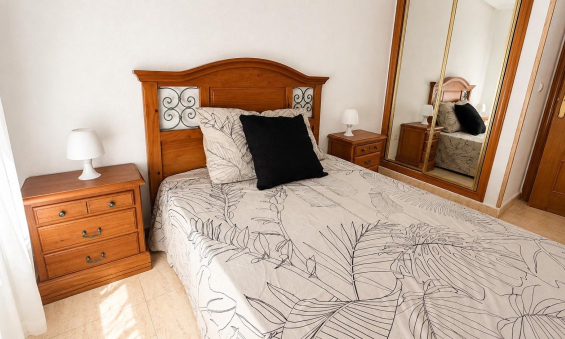 Wiederverkauf - Wohnung -
Torrevieja - PARQUE DE LAS NACIONES