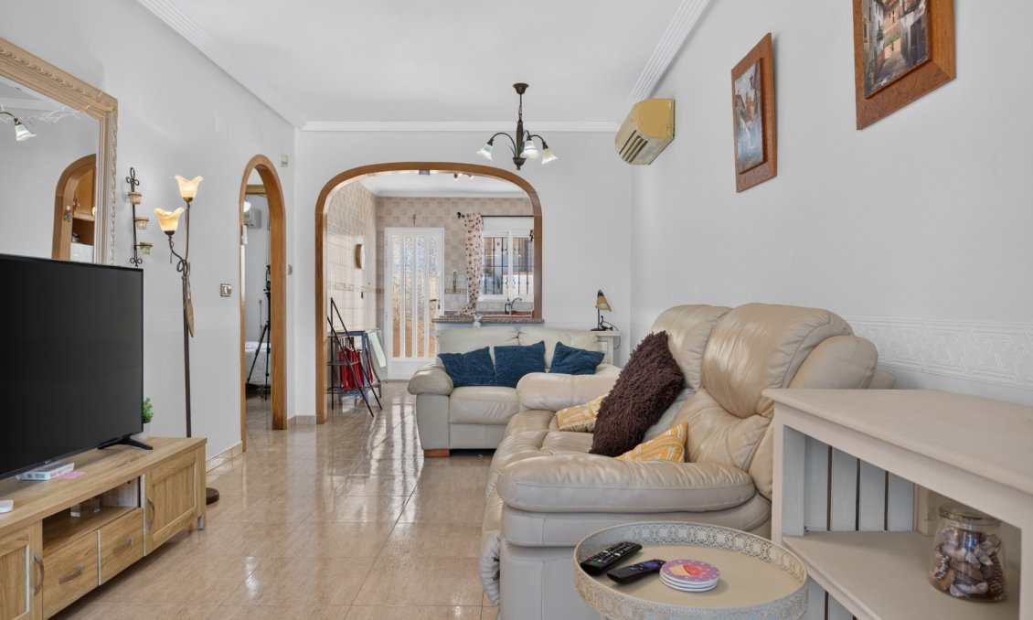 Wiederverkauf - Villa -
Orihuela Costa - Costa Blanca