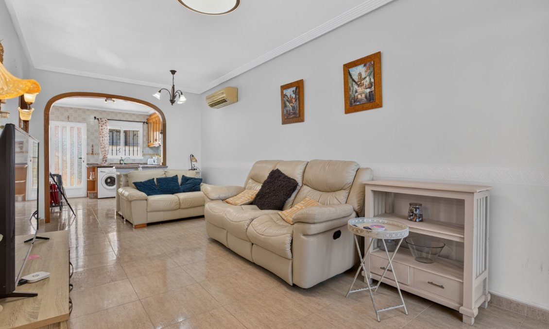 Wiederverkauf - Villa -
Orihuela Costa - Costa Blanca