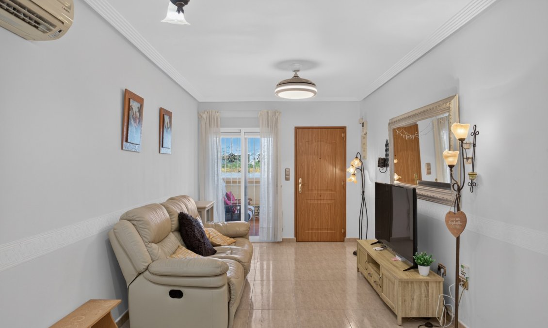 Wiederverkauf - Villa -
Orihuela Costa - Costa Blanca