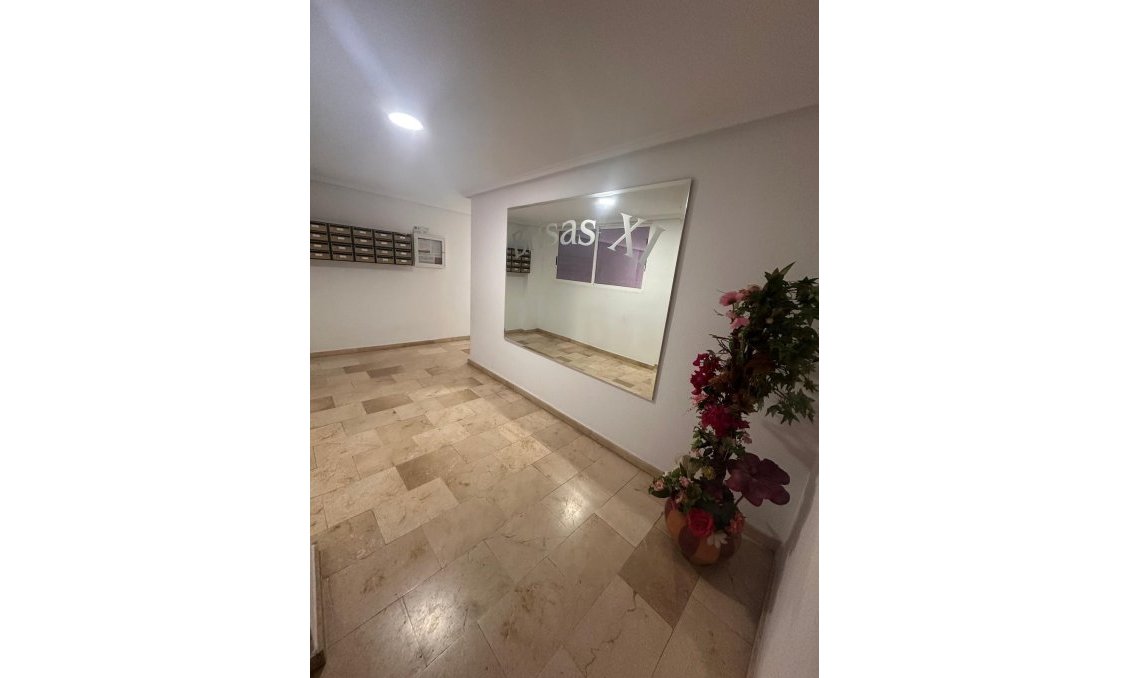 Wiederverkauf - Penthouse -
Torrevieja - Playa del Cura