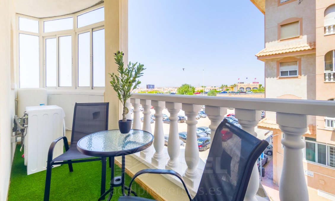 Wiederverkauf - Wohnung -
Torrevieja - PARQUE DE LAS NACIONES