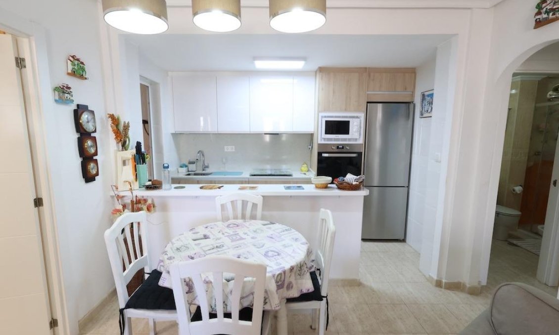 Wiederverkauf - Bungalow -
Orihuela Costa - Costa Blanca