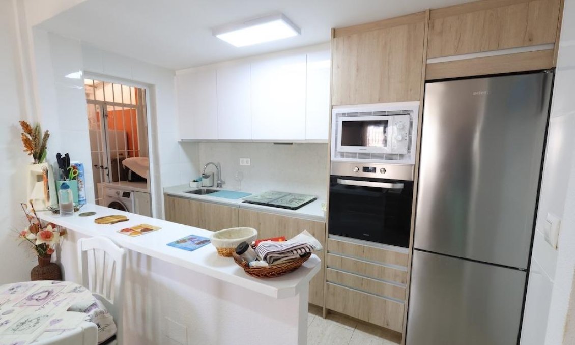Wiederverkauf - Bungalow -
Orihuela Costa - Costa Blanca