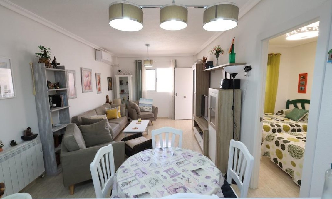 Wiederverkauf - Bungalow -
Orihuela Costa - Costa Blanca