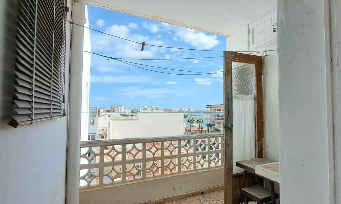Wiederverkauf - Penthouse -
Torrevieja - Playa De Los Naufragos