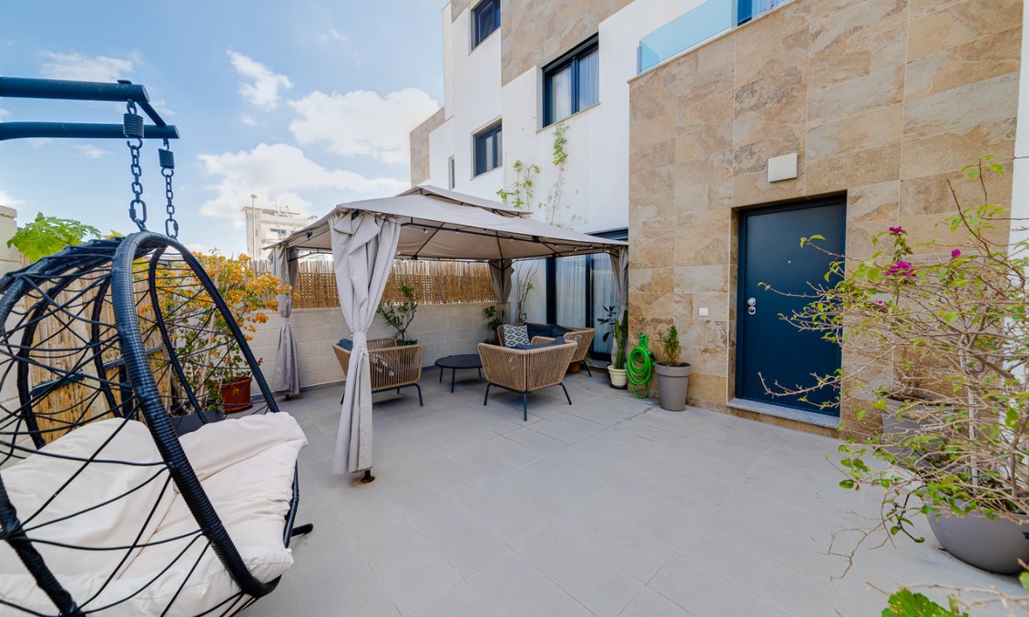 Revânzare - Casă înșiruită -
Villamartin - Costa Blanca