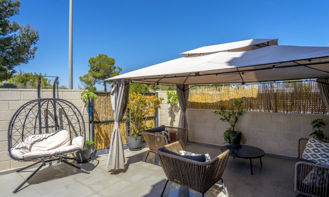 Revânzare - Casă înșiruită -
Villamartin - Costa Blanca